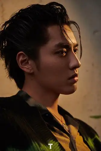 吴亦凡 3月刊大片 三登t magazine封面