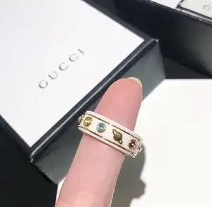 欧洲站gucci/古驰男女新款双g字母黑白陶瓷戒指水晶图案情侣对戒