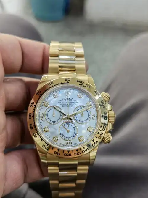 劳力士116508白贝母黄金迪通拿