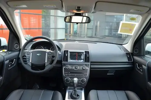 【神行者2图片】路虎(进口)汽车_神行者2图片_汽车图片库_车市纵横网