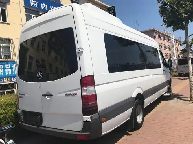【烟台】2016年8月 二台20 座.奔驰凌特客车 手动挡