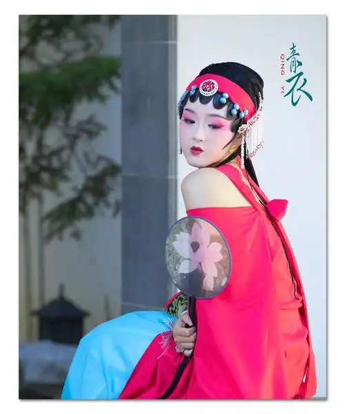 戏装环境人物摄影《青衣》