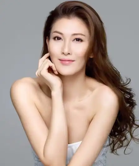 李彩桦做代言需要什么李彩桦代言费出场费商演报价