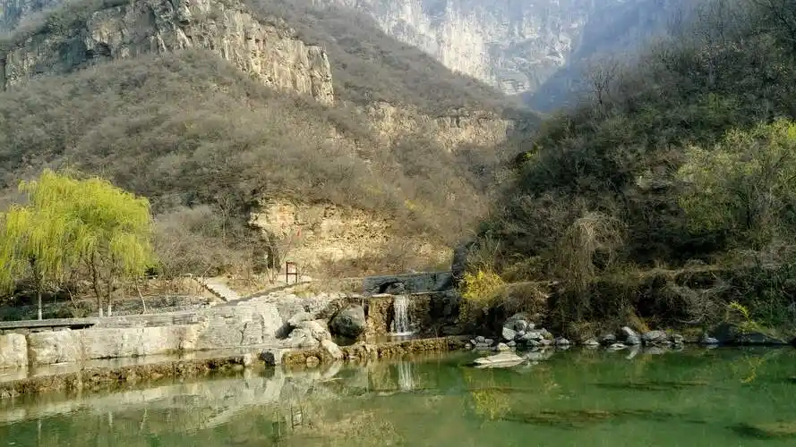 p>云台山风景区,位于河南省 a target="_blank" href="/item/焦作市