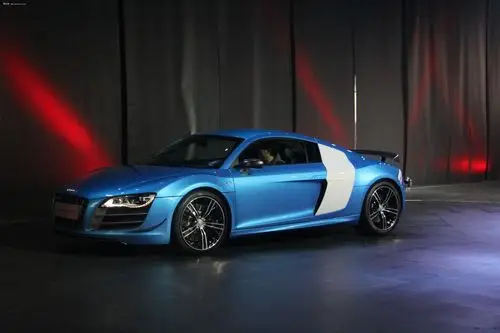 奥迪r8中国专享型正式上市 售价262.8万元