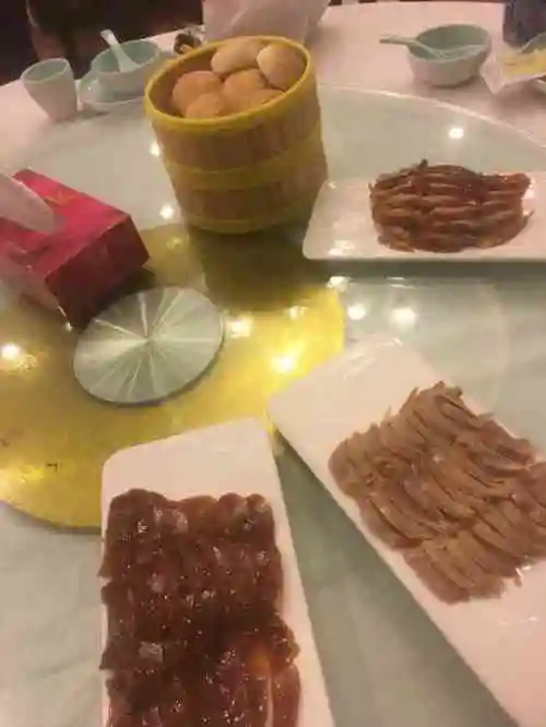玉林烤鸭店(平乐园店)-"玉林烤鸭店是北京老字号了,平乐园店也开了.