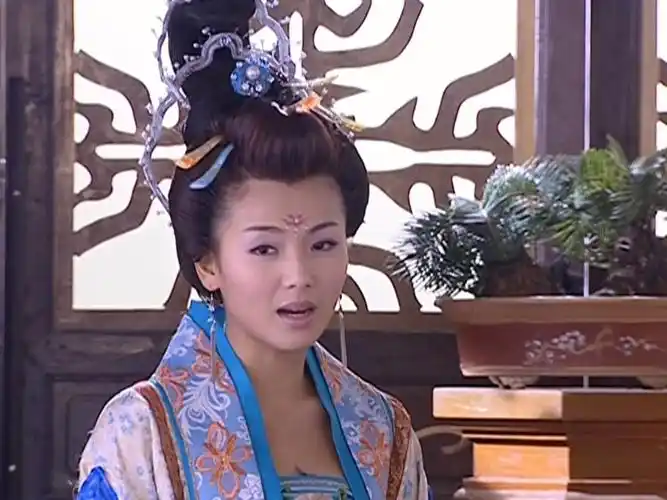 问君能有几多愁刘涛周娥皇大周后cut25
