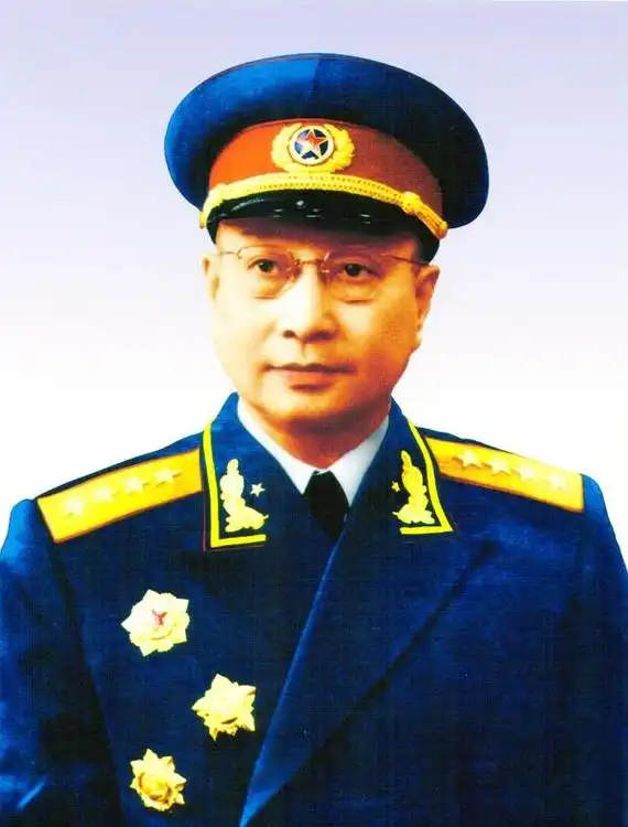 中国无产阶级革命家,军事家,黄埔军校第一期毕业,中国人民解放军大将
