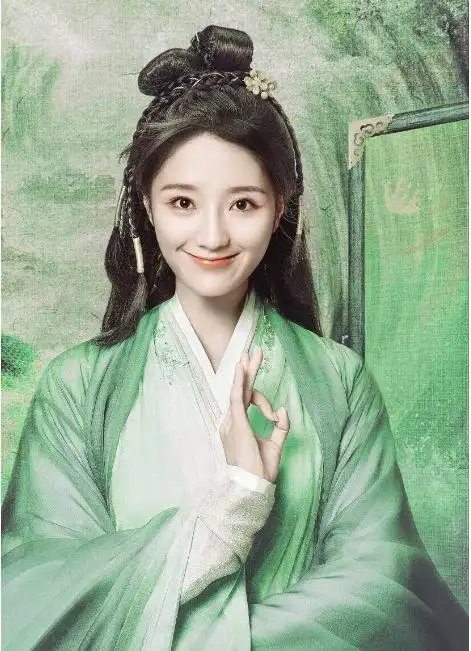 8个版本的小青:躲过张曼玉,逃过关晓彤,闪过吴宣仪,却唯独败