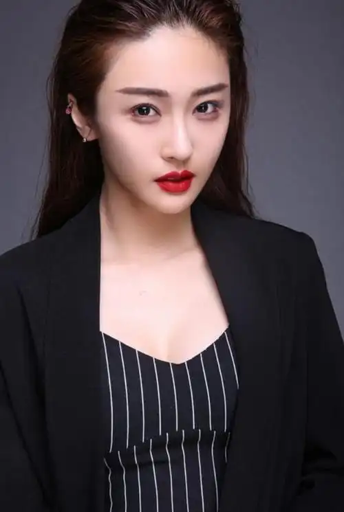 她隐瞒婚史参加《中国好声音》,成名后转身就离婚,如今过得咋样