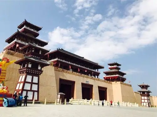 雄伟,壮观的汉代城楼