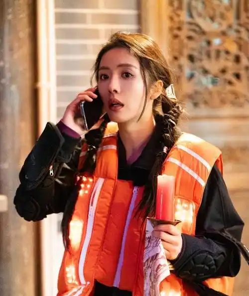 原创蔡文静的衣服四个季度全都穿上了这算是新潮流吗