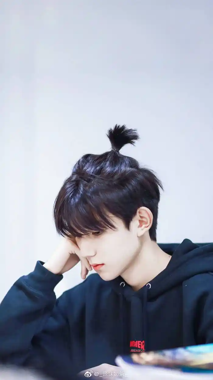 王源小揪揪合集风度翩翩少年郎