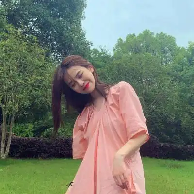 头像女生简单气质森系清新文艺高清图片