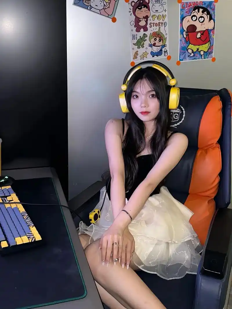 今日新人设6015网瘾少女.hello呀~宝贝们 今天被男朋友拉 - 抖音