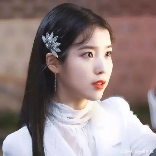 李知恩iu 仙女仙气可盐可甜 喜欢点赞