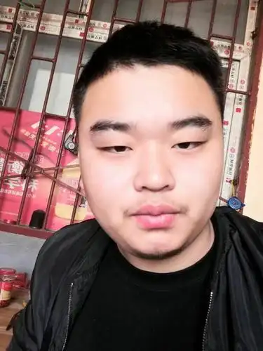 时凤眼 还是细长眼 还是丹凤眼