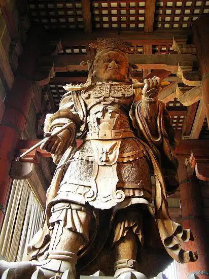 从古代天王像中看中国古代铠甲之美