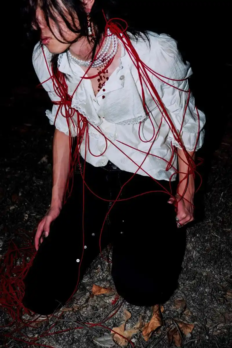 枯萎腐烂的玫瑰.#视觉 #情绪风 #病态美学 - 抖音