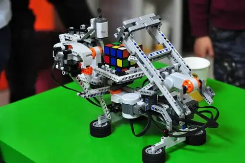 走进乐高的世界,寓教娱乐两不误