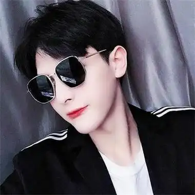 戴眼镜的帅气男生头像霸气和斯文兼并的帅哥头像图片