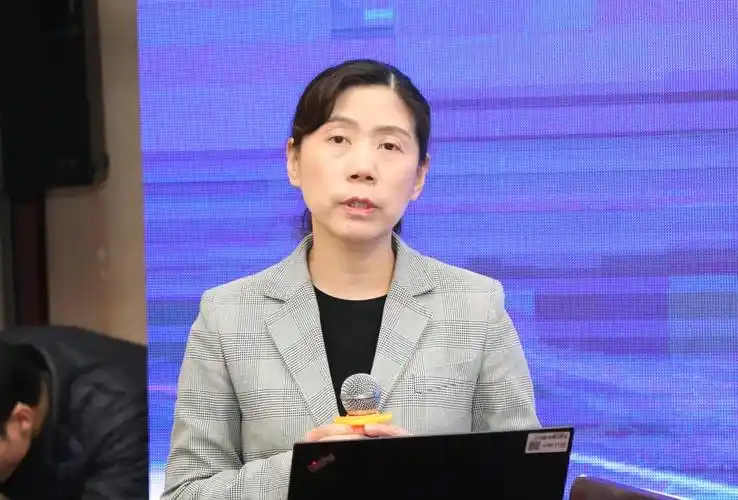 赵颖山东省医学会眼科学分会神经眼科学组副组长李军聊城市人民医院王