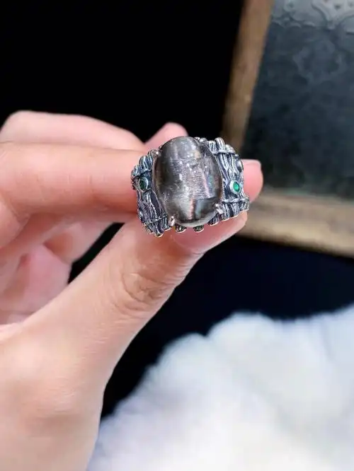 稀有黑银钛戒指