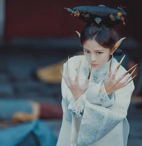 【图】半妖倾城张馨予剧照妖艳诱惑 精彩幕后花絮让你一次过瘾