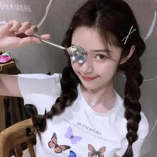 微信美女少女阳光 内容简介 微信最火青春少女头像图片:分享一组美