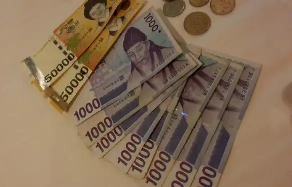 韩元与人民币直接的差距还是很大的计算可知,1亿韩元=0691人民币元,也