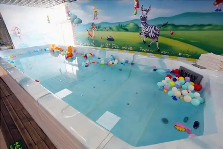 6折门头沟10年婴幼儿游泳馆老店送福利带娃洗澡趁现在