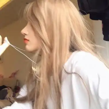 金色头发qq头像女高清好看的优质女头金色头发图片