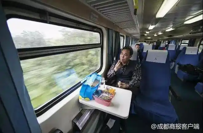 想感受的搞快~|铁路|硬座|客车|软座_网易订阅