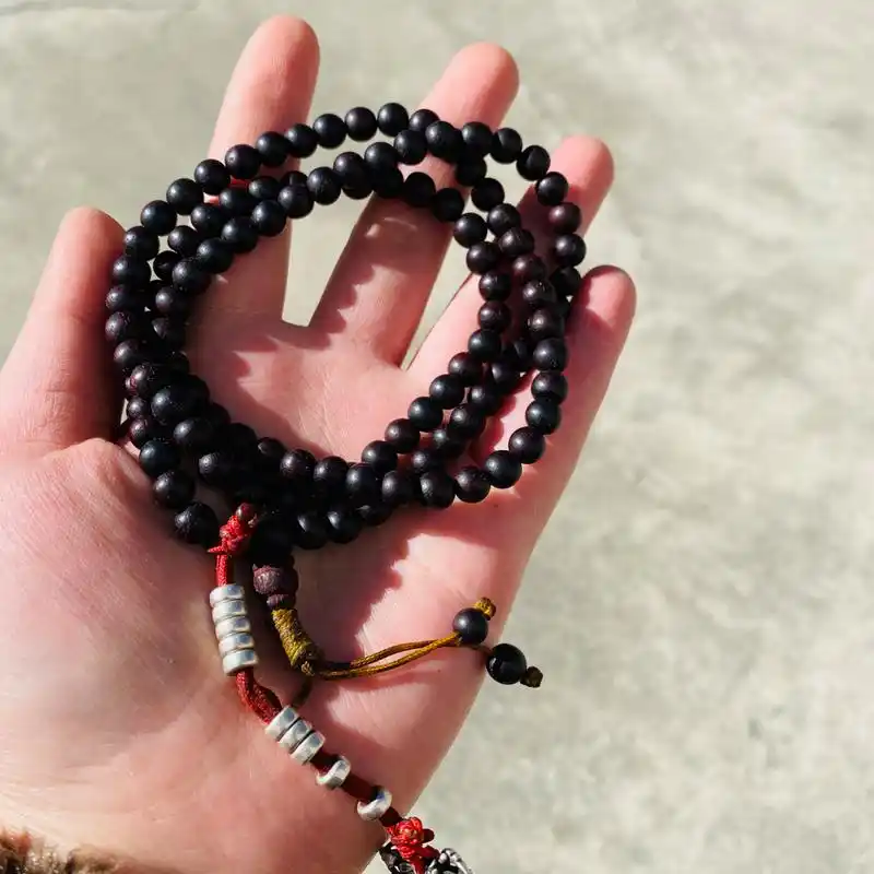 【藏区收货】藏传老紫檀念珠  108佛珠 93包浆一流,珠型规整, 收缩