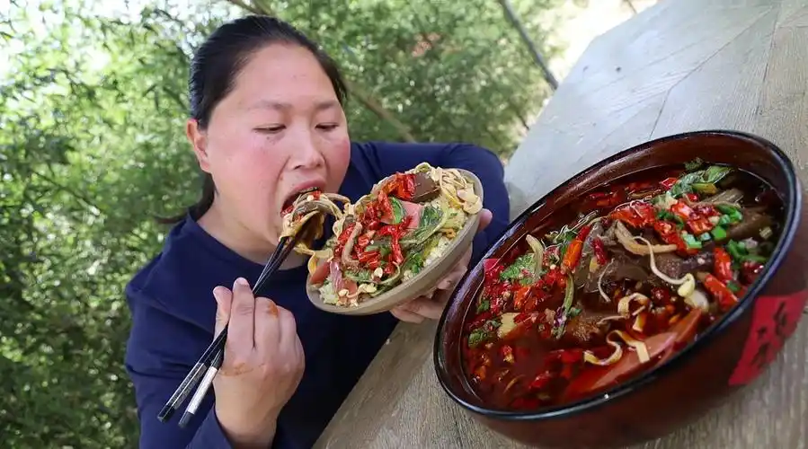 来自陈说美食胖妹 - 微博