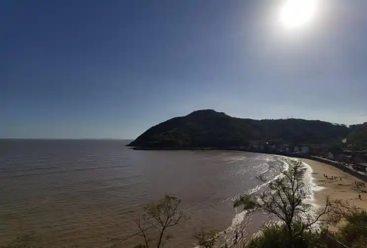 美丽的吉捕岙沙滩(2)