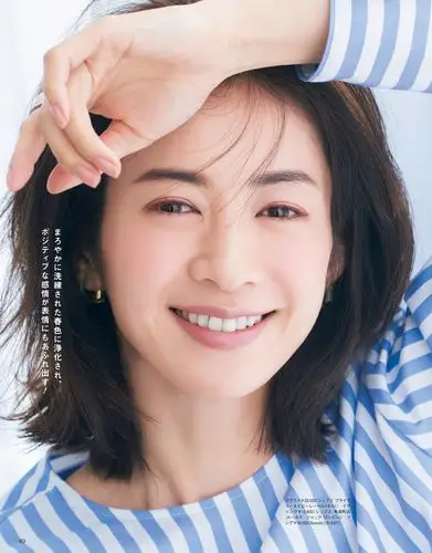 原创女人过了50岁试试这3种发型女明星们很喜欢