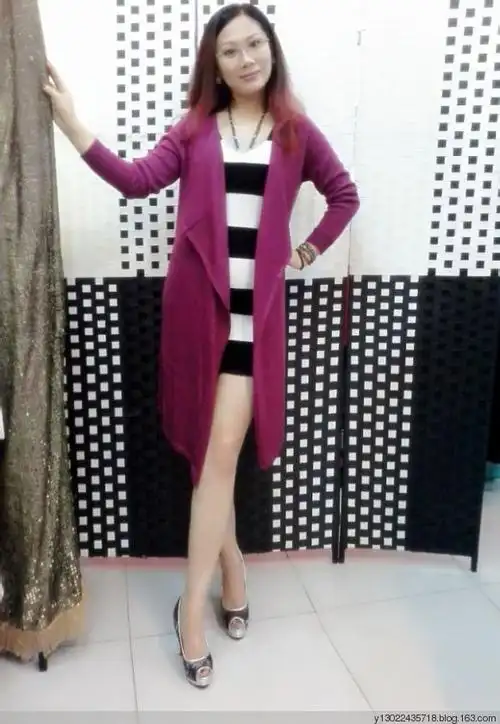 姐风情万种,你们心动吗? - 外来工女人 - 知名网络女人