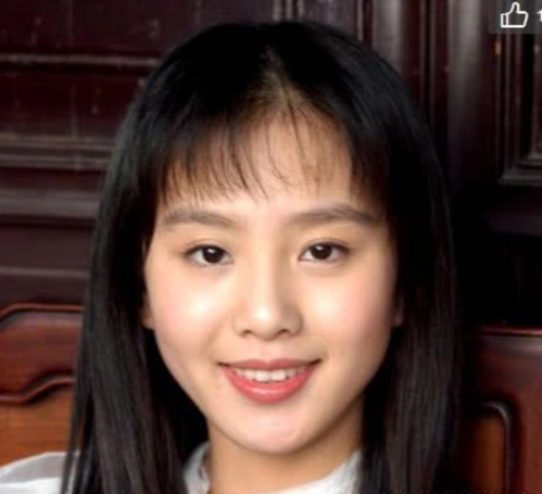 当红女艺人,早期无修图照片曝光,唐嫣穿衣大胆