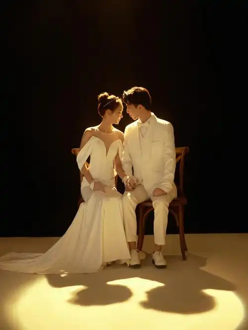 室内婚纱照光影风格推荐
