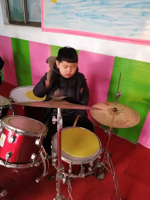 《我打鼓!我最帅!》蓝天小鼓手放假通知及温馨提示