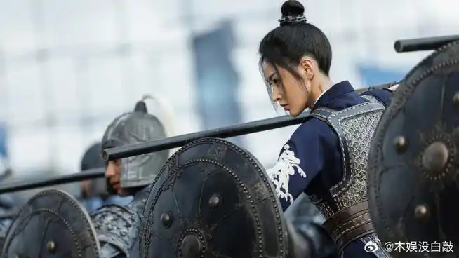 女扮男装是张天爱的统治区##张天爱谁看了不叫一声老公姐