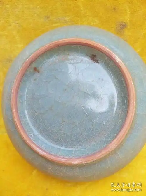 宋代葵口冰裂纹大笔洗