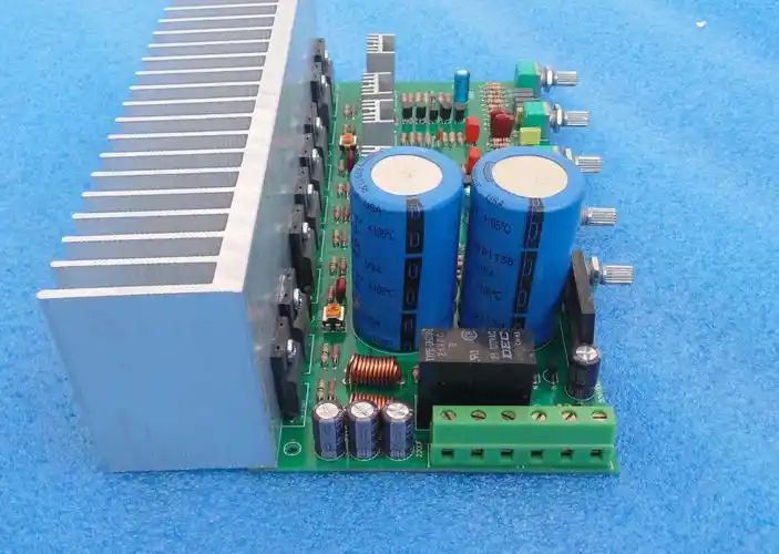 音调大功率效应功放20双声道成品思碧50v10000uf功放板