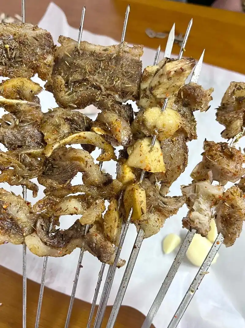 铁北真是长春烧烤聚集地 这大筋皮子 - 抖音