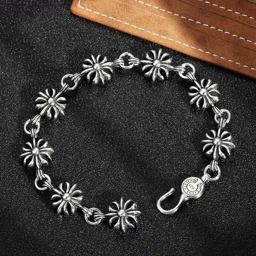 343939363436393632393130克罗心十字花手链