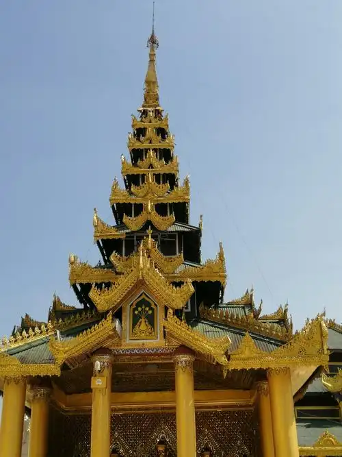 缅甸一一佛教之国