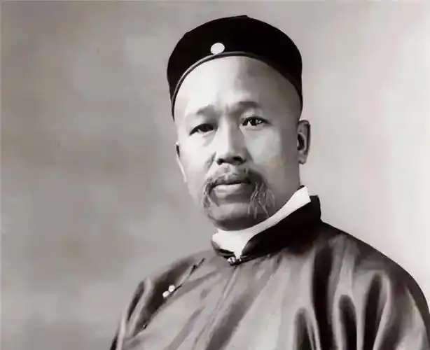 一百多年前,康有为花150万在欧洲买了一座岛,如今岛权归谁?