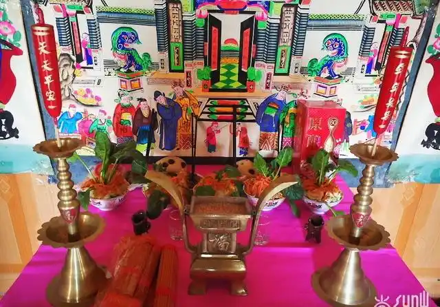 原创 过年挂家堂轴子的古老习俗你那里还在延续吗?