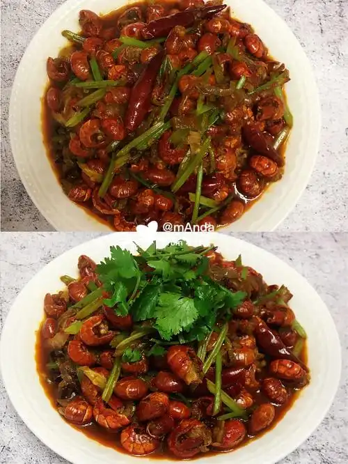 小龙虾尾2斤,芹菜,洋葱半个,葱,姜,蒜0707做法:16615龙虾尾洗